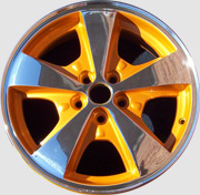 Polished aluminum wheel lip