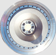 Multi-finish wheel with polished lip
